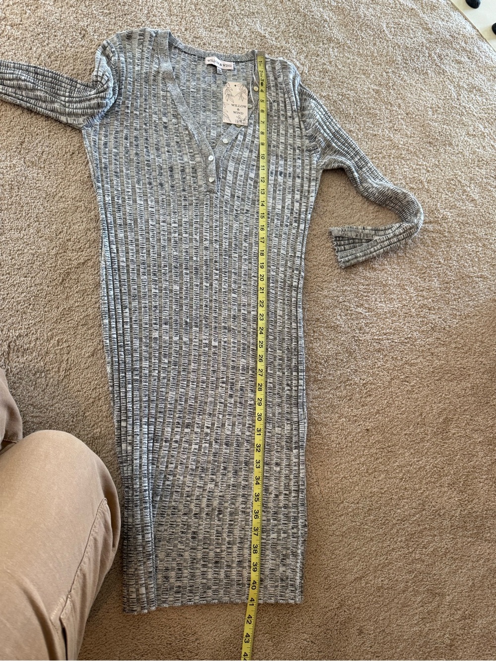 NWT V-Neck Long Sleeve Ribbed Knit Dress in Gray- L - Picture 10 of 10